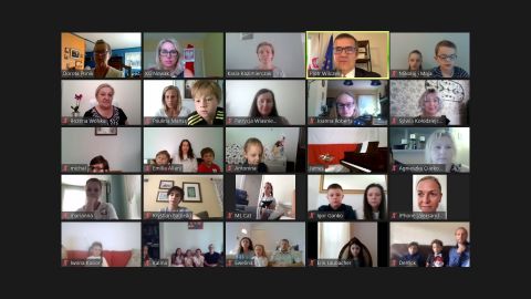 Wirtualne zakończenie roku szkolnego 2020/2020 w Szkole Polskiej przy Ambasadzie RP w Waszyngtonie.