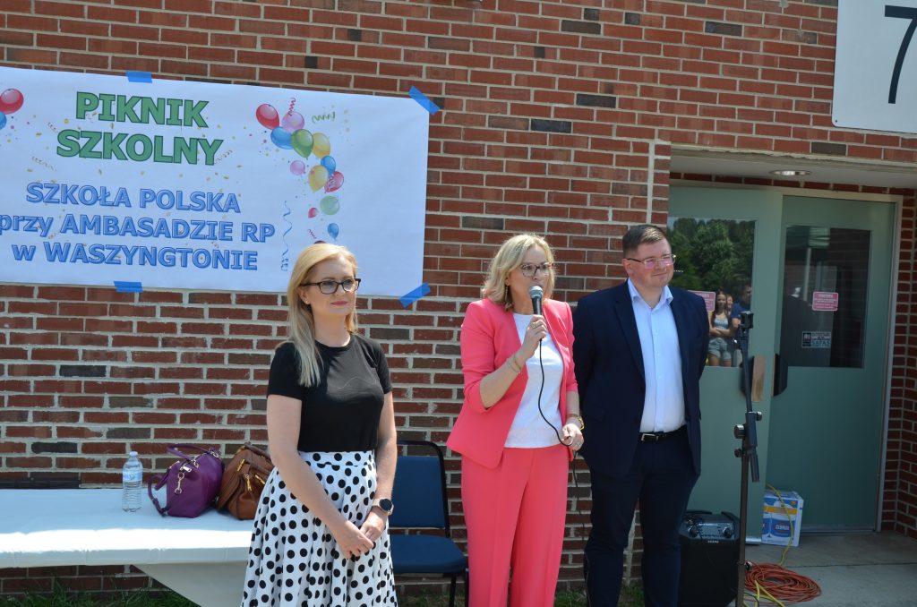 PIKNIK SZKOŁY POLSKIEJ W WASZYNGTONIE Z OKAZJI DNIA DZIECKA.